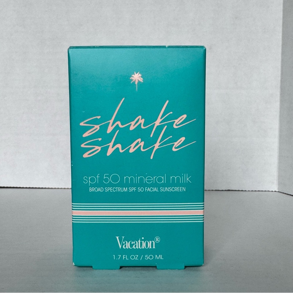 Vacation Shake Shake SPF 50 Mineral Milk Facial Sunscreen Lightweight 1.7 oz - Picture 3 of 13